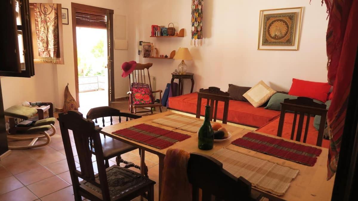 Charming Albaicin Patio Flat Free Onsite Parking Apartment Granada Ngoại thất bức ảnh