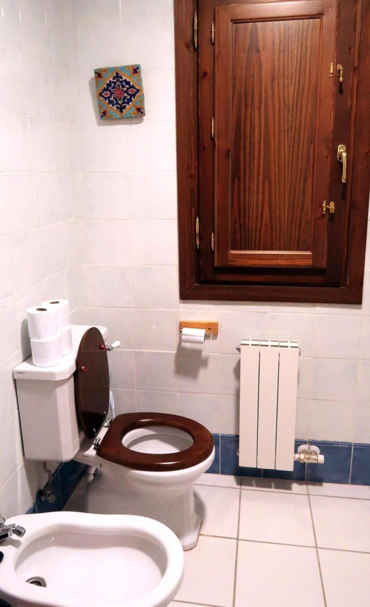 Charming Albaicin Patio Flat Free Onsite Parking Apartment Granada Ngoại thất bức ảnh